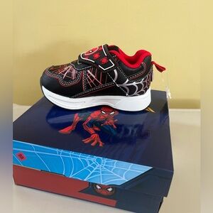 Spider Man Light Up Athletic Sneakers
Size 6 Toddler